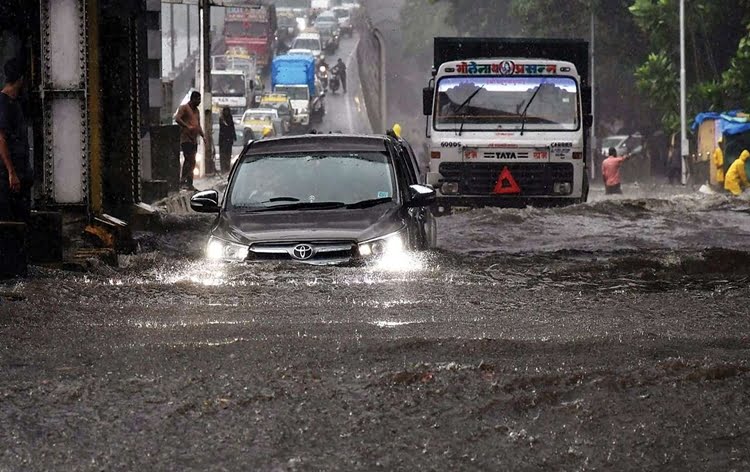 Delhi Government Takes Precautionary Measures as Yamuna River Water Level Rises